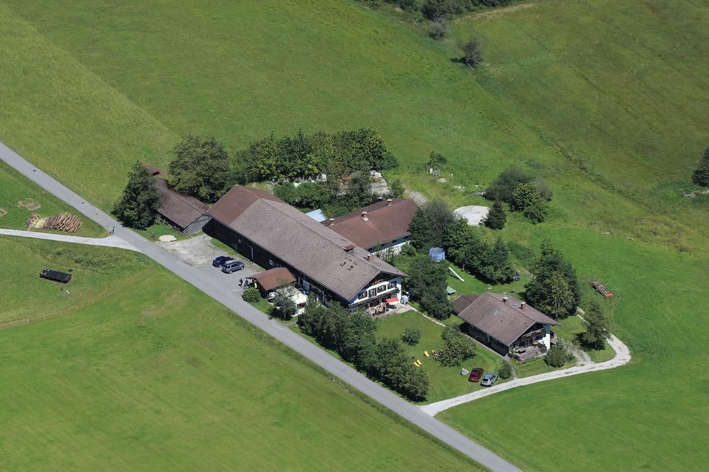 Zum Bergbauer Appartement Mittenwald Buitenkant foto